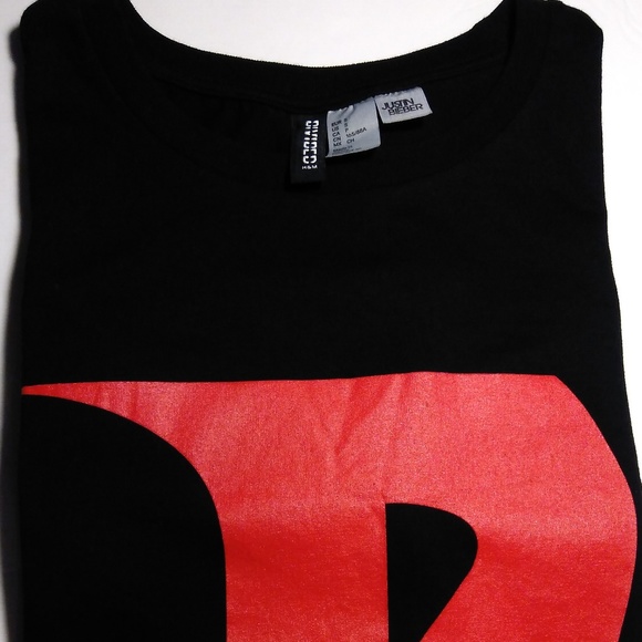 OFFICIAL JUSTIN BIEBER CONCERT TOUR TEE - Picture 8 of 8